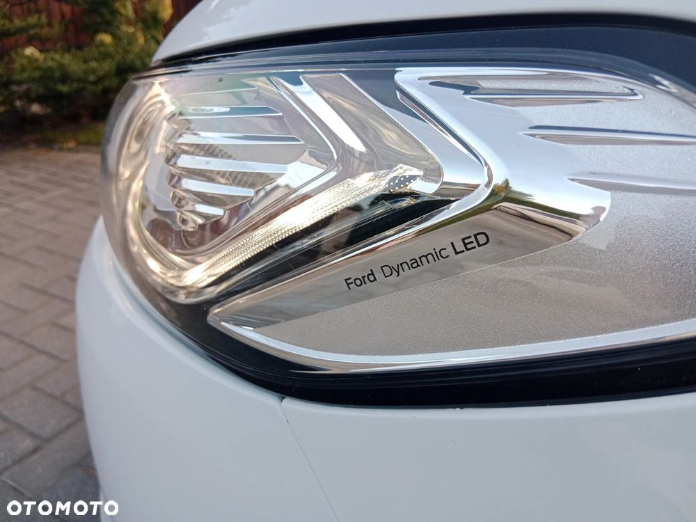 Ford Mondeo 2.0 EcoBlue Titanium - 12