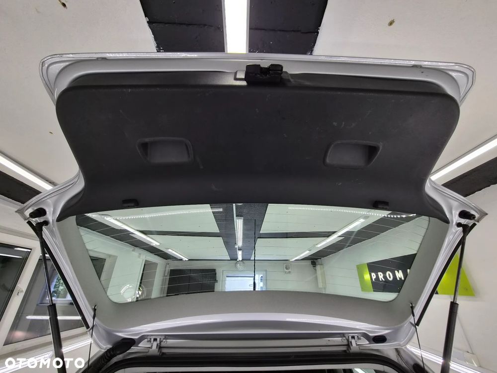 Volkswagen Polo 1.2 - 18