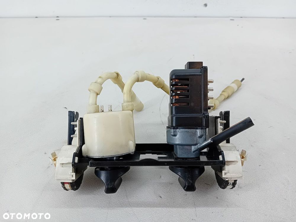 PANEL NAWIEWU MERCEDES-BENZ W126 (79-91) 1268200110   1268330014 - 4