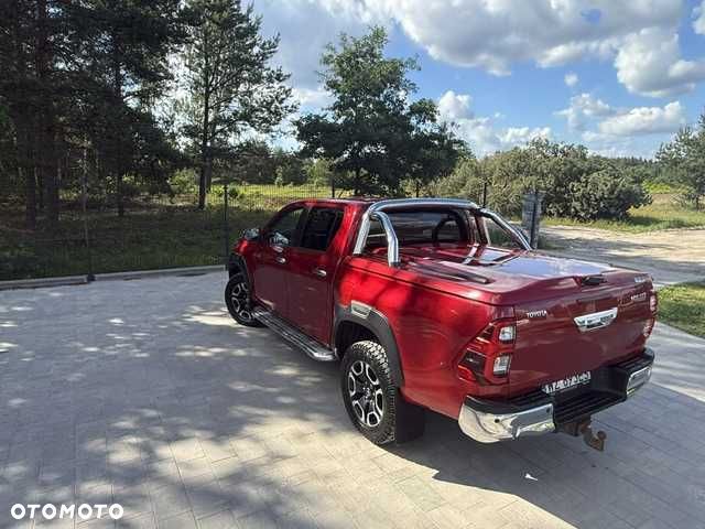 Toyota Hilux - 3