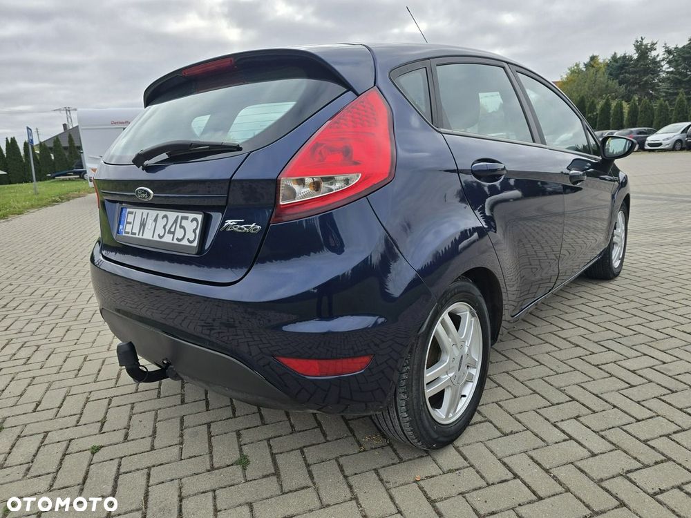 Ford Fiesta - 10