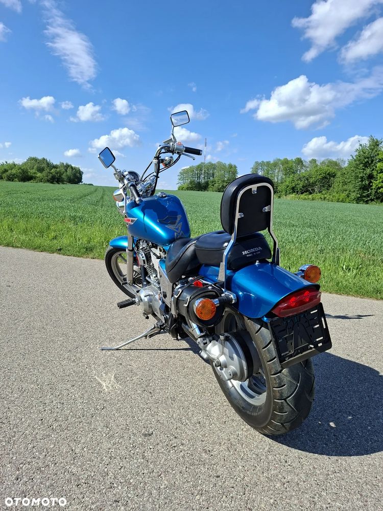 Honda Shadow - 11
