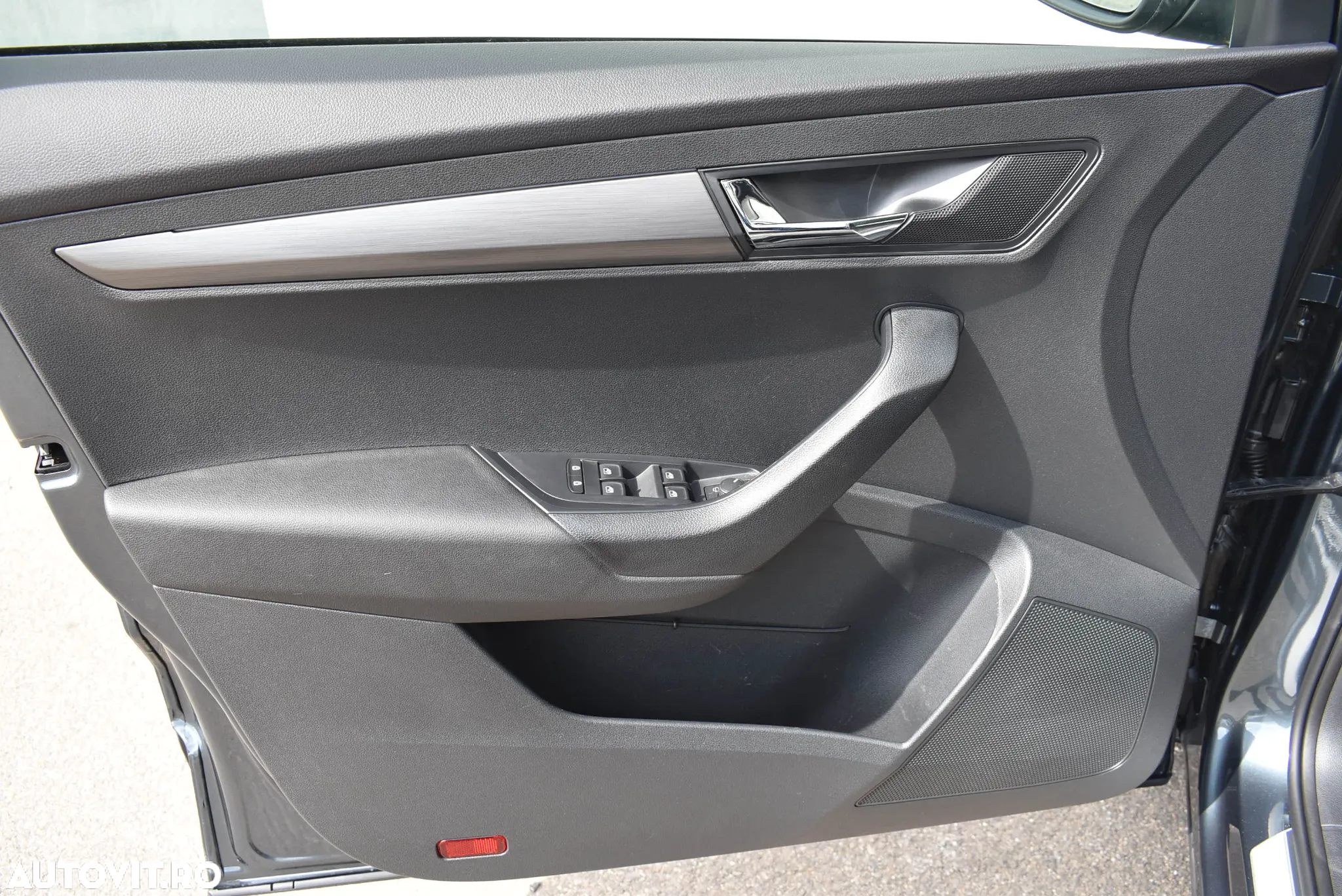 Skoda Karoq 1.5 TSI ACT DSG Ambition - 9