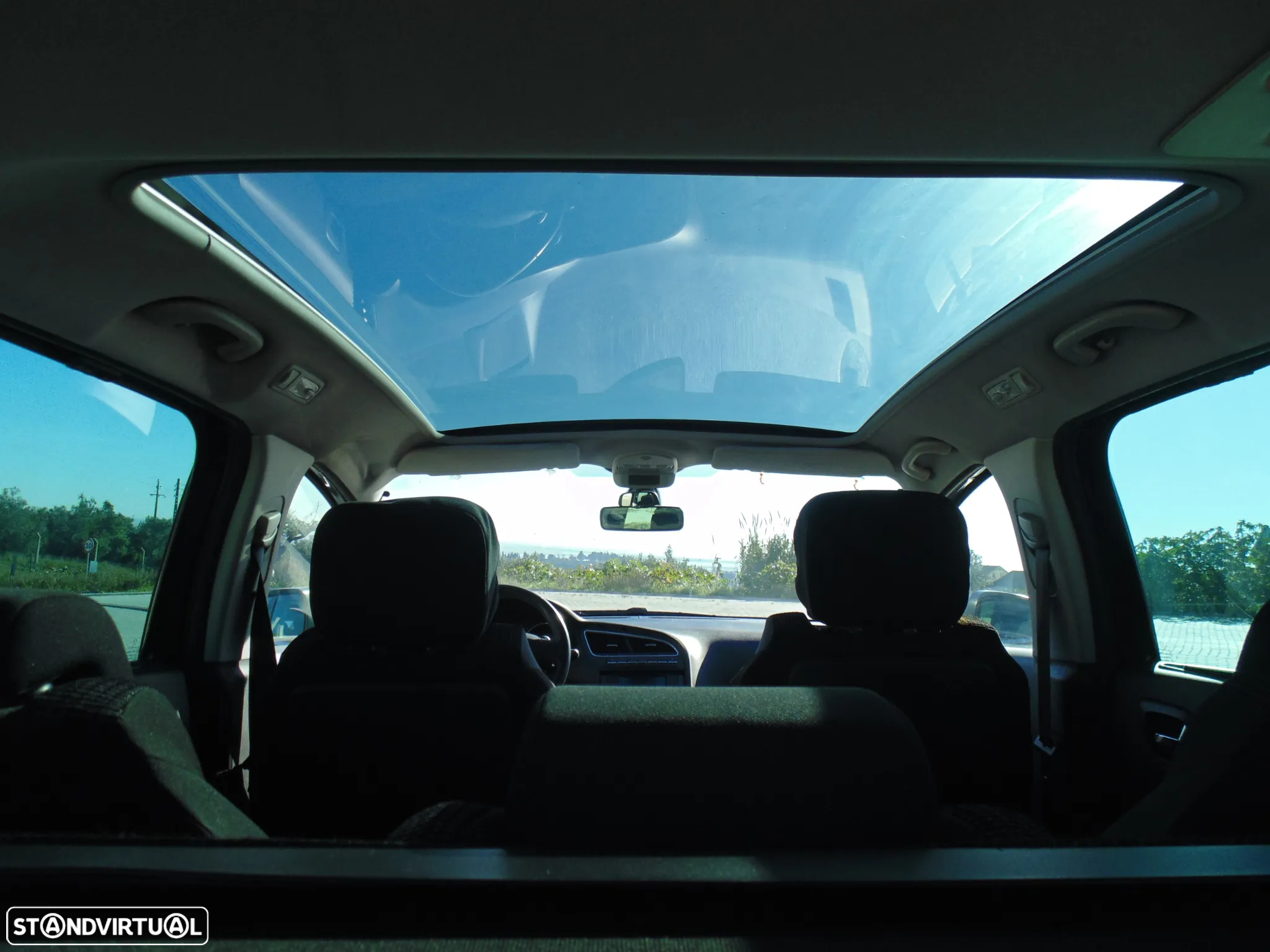 Peugeot 5008 1.6 E-HDi Tech-Motion CMP6 - 9