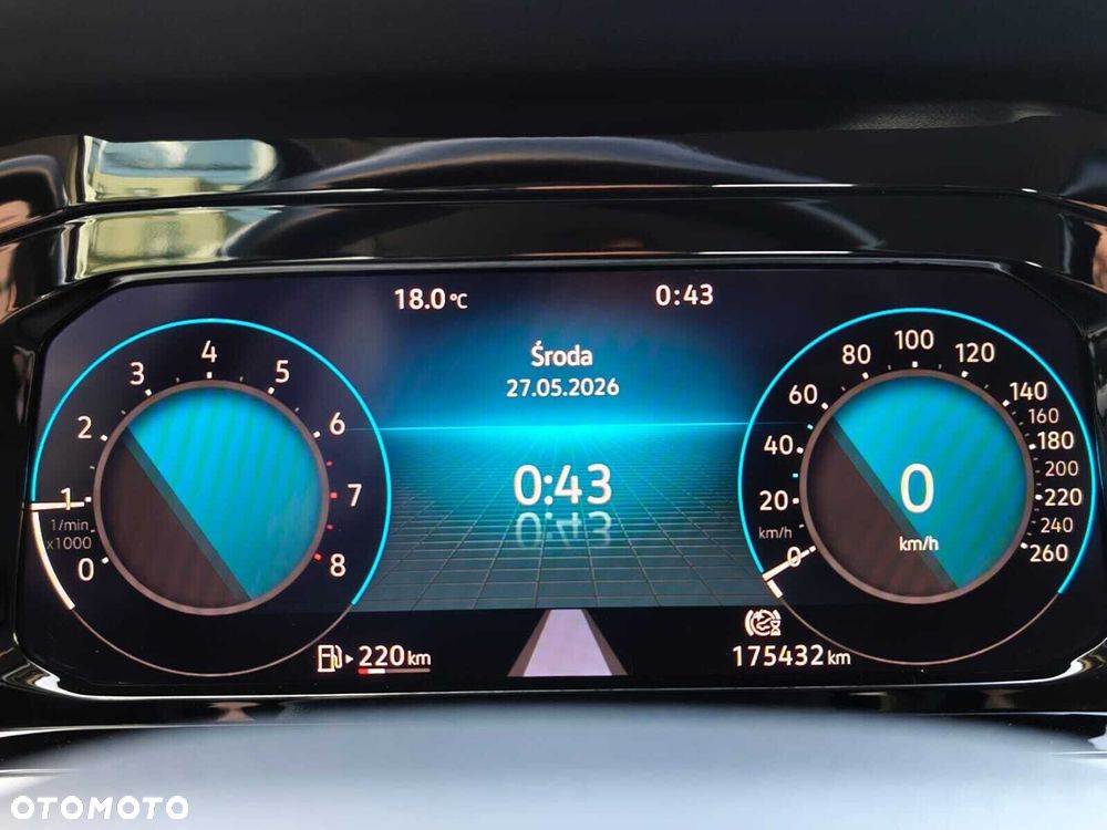 Volkswagen Golf 1.5 TSI EVO Life - 24