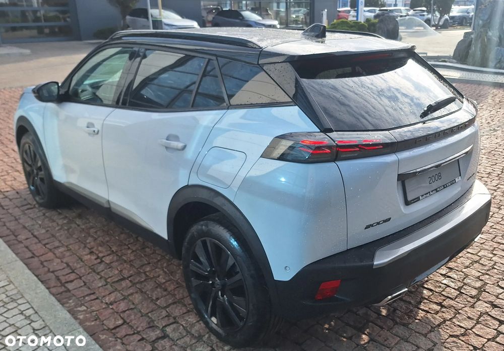 Peugeot 2008 - 4