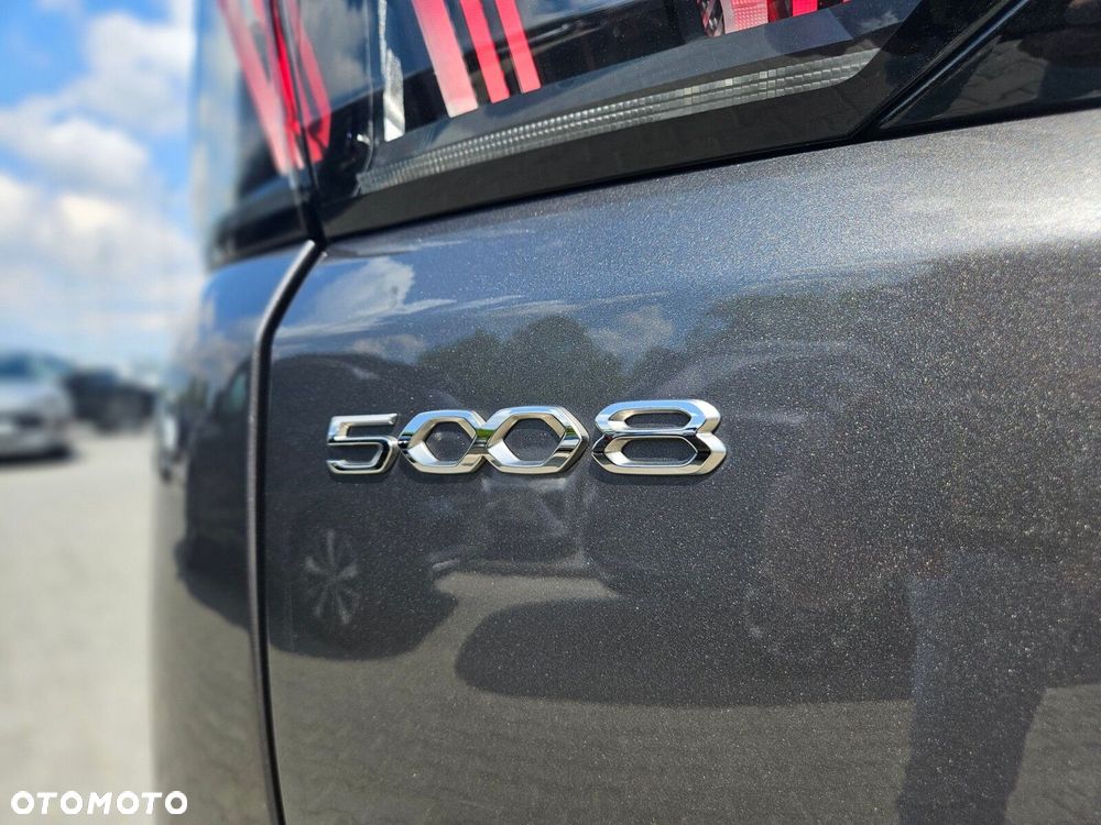 Peugeot 5008 - 9