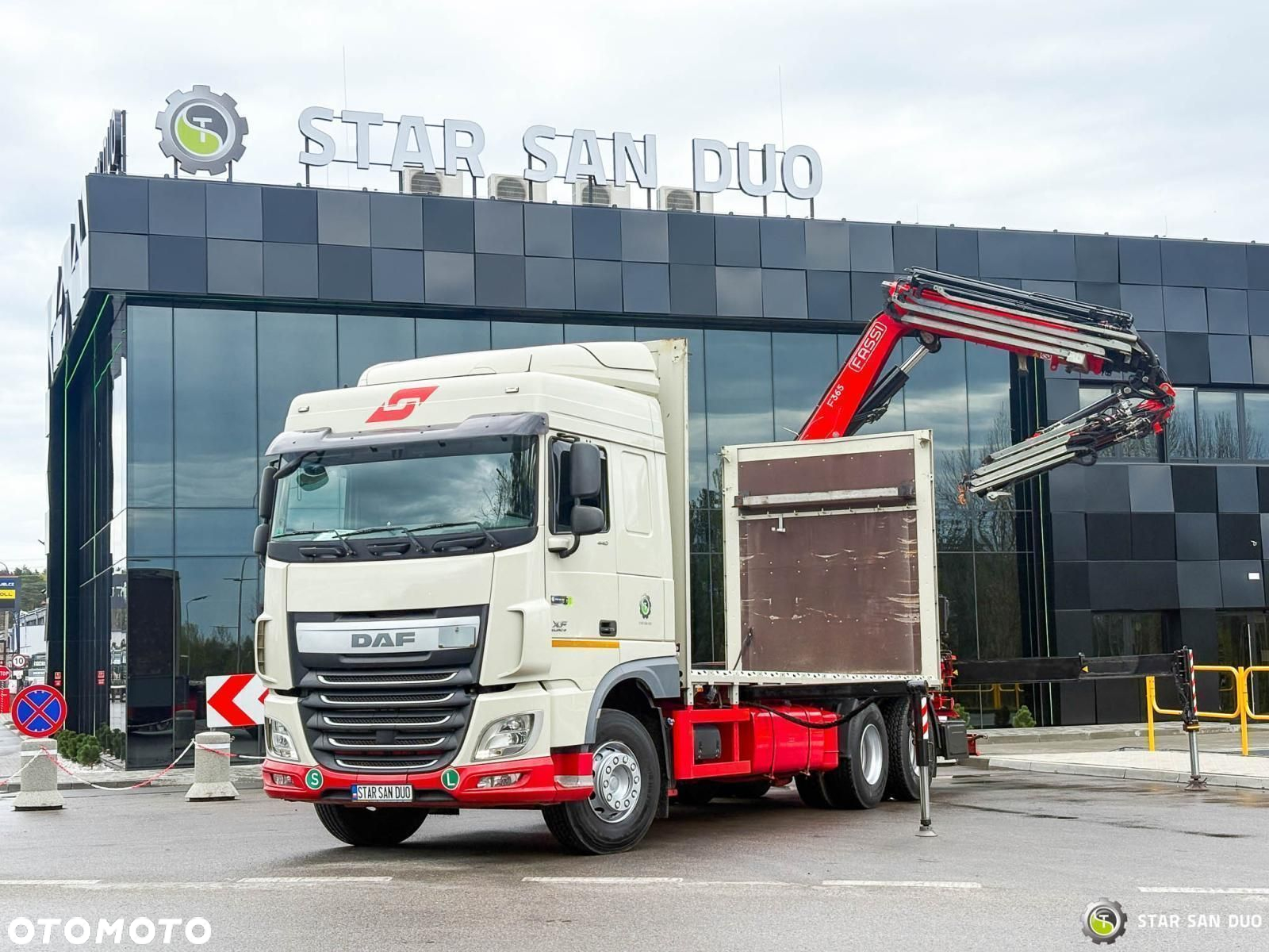 DAF XF 440 6x2 Fassi F365 FLY JIB HDS Żuraw Crane Kran Chwytak do Palet - 8