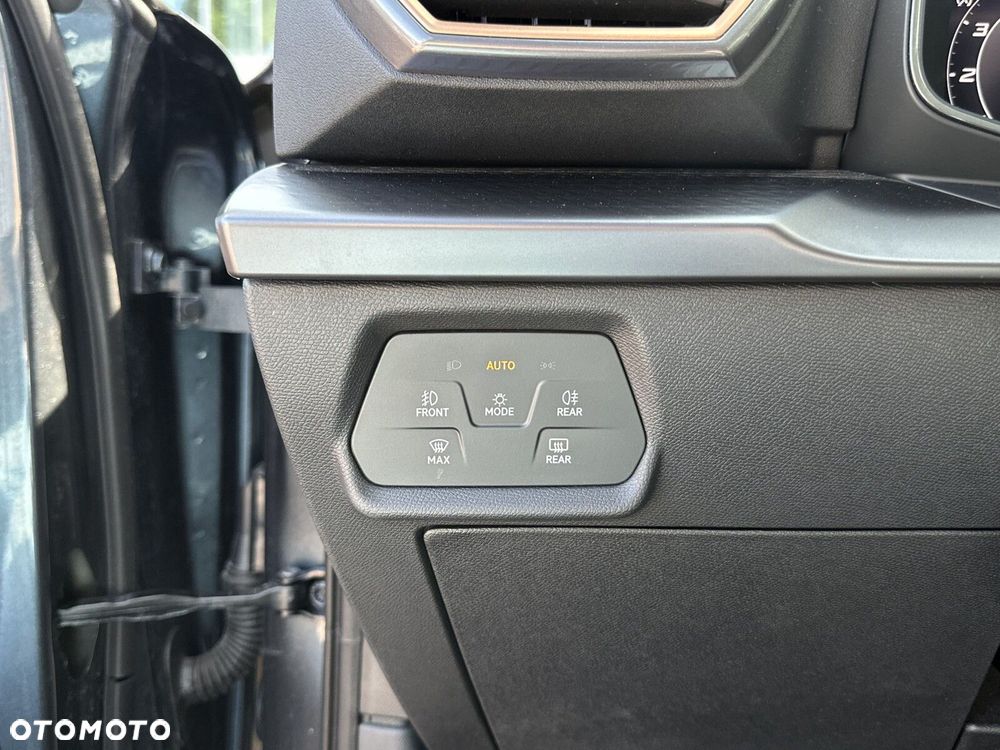 Cupra Formentor 1.5 eTSI mHEV DSG - 35
