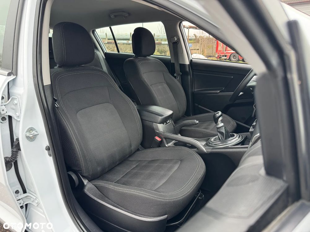 Kia Sportage 1.6 GDI M 2WD - 28