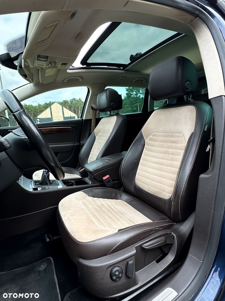 Volkswagen Passat 2.0 TDI Highline - 20