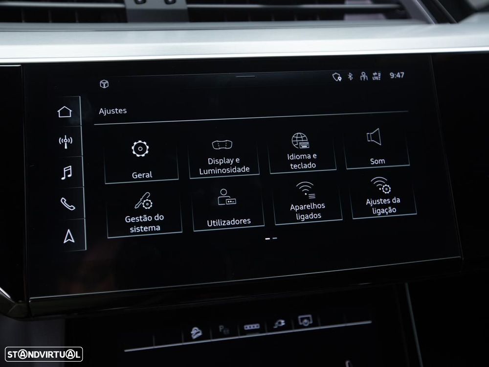 Audi e-tron 55 quattro S line - 32