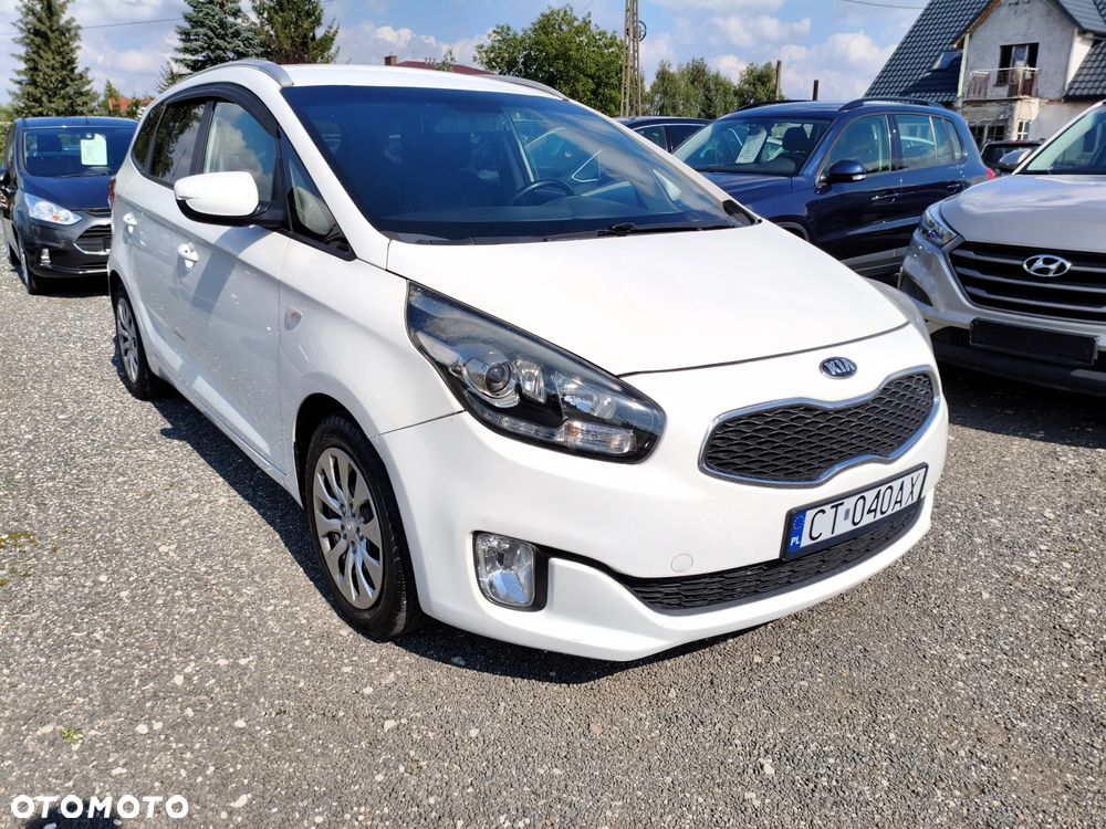 Kia Venga - 5