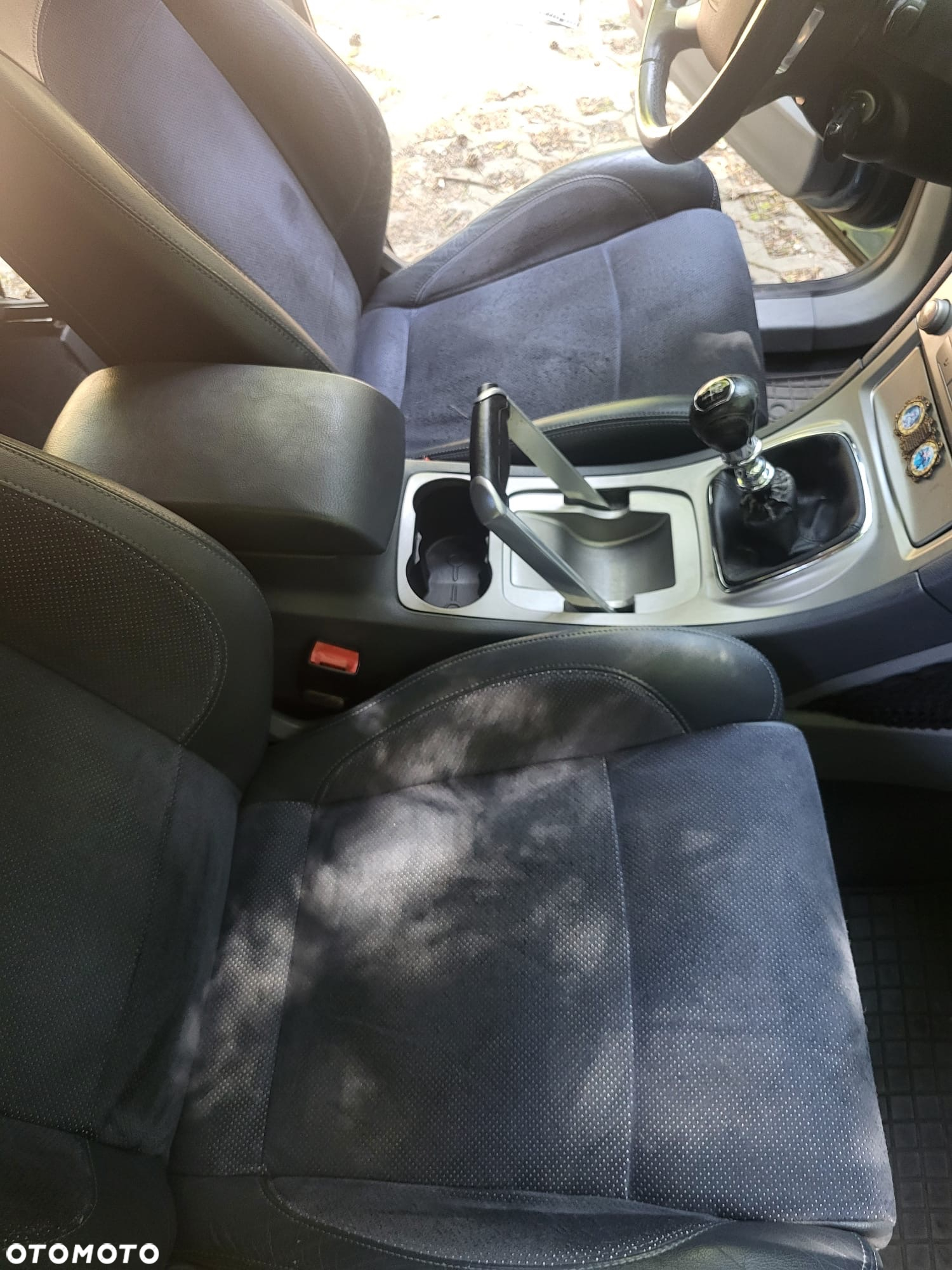 Ford S-Max - 17