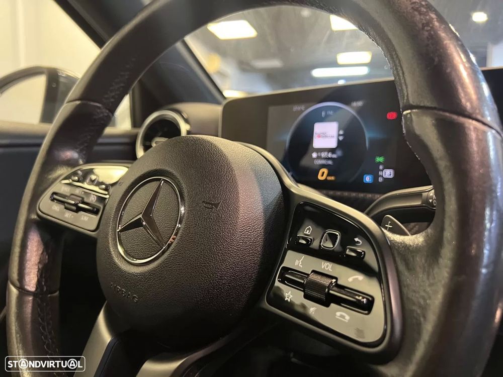 Mercedes-Benz A 180 d Progressive Aut. — fotografia 22