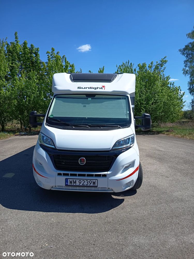 Sunlight Ducato camper - 2