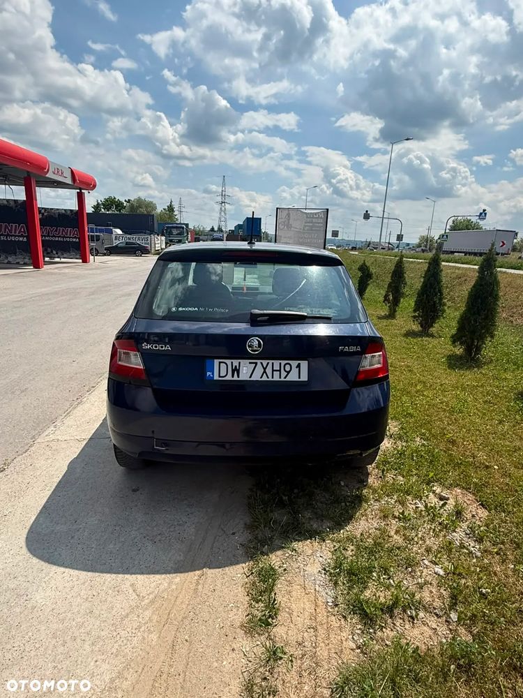 Skoda Fabia 1.0 Active - 4