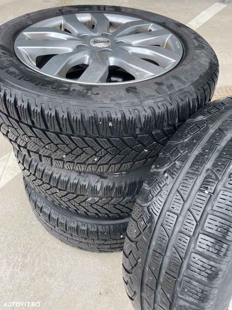 Volkswagen Touran 2.0 TDI SCR (BlueMotion Technology) DSG Comfortline - 17