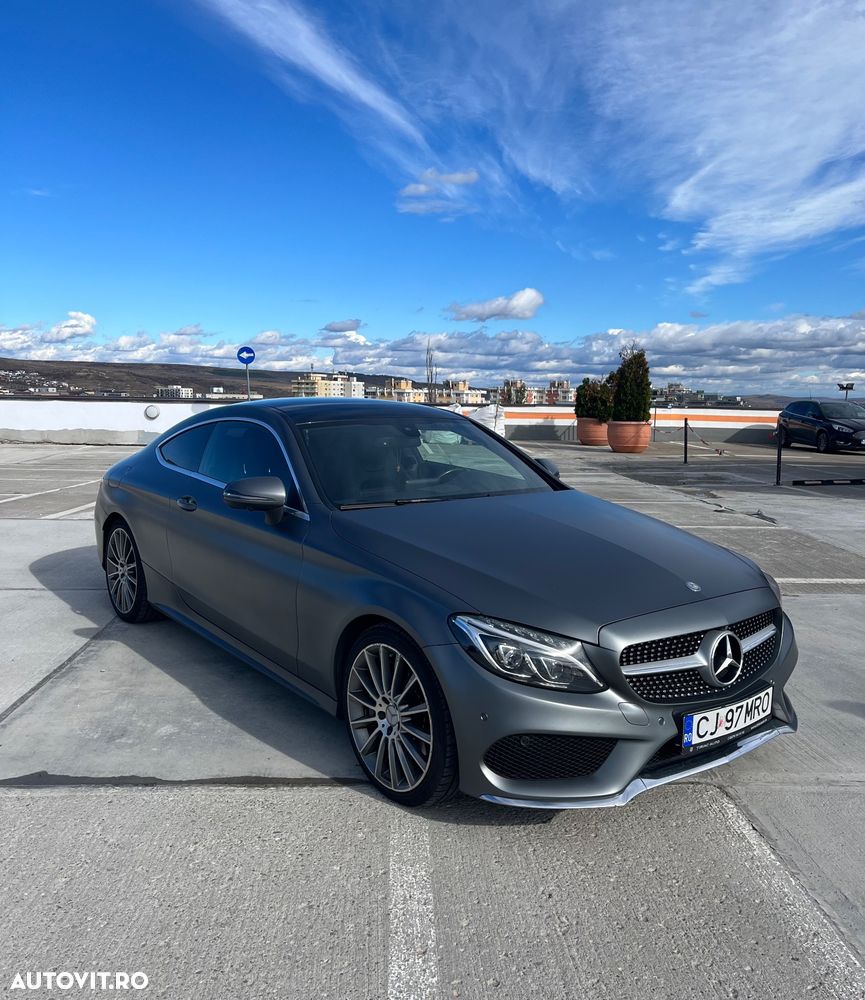 Mercedes-Benz C 250 7G-TRONIC AMG Line - 2