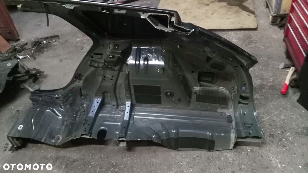 ćwiartka prawy błotnik tył opel insignia b 2017- kod koloru z22x - 2