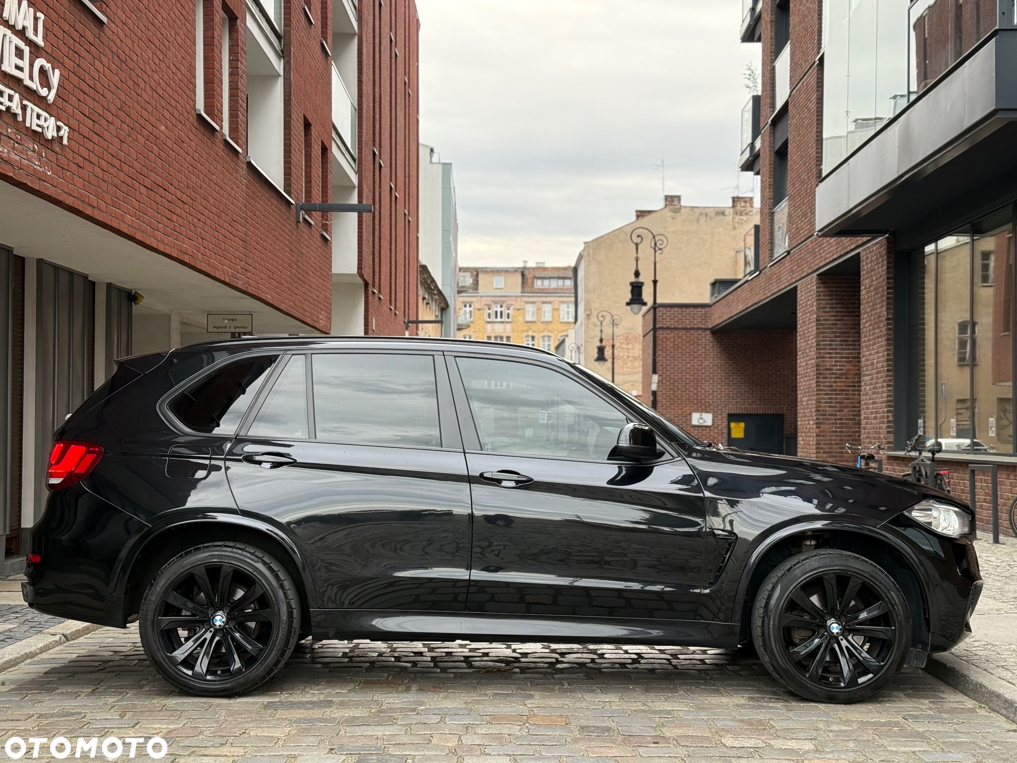 BMW X5 xDrive30d - 25