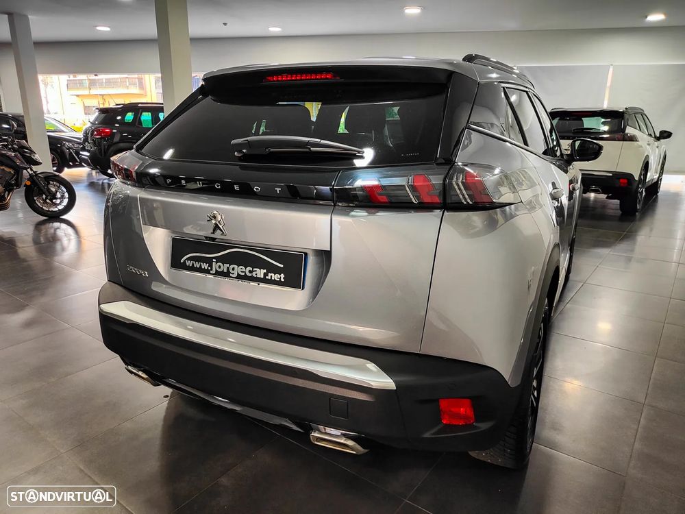 Peugeot 2008 1.2 PureTech Allure EAT8 - 19