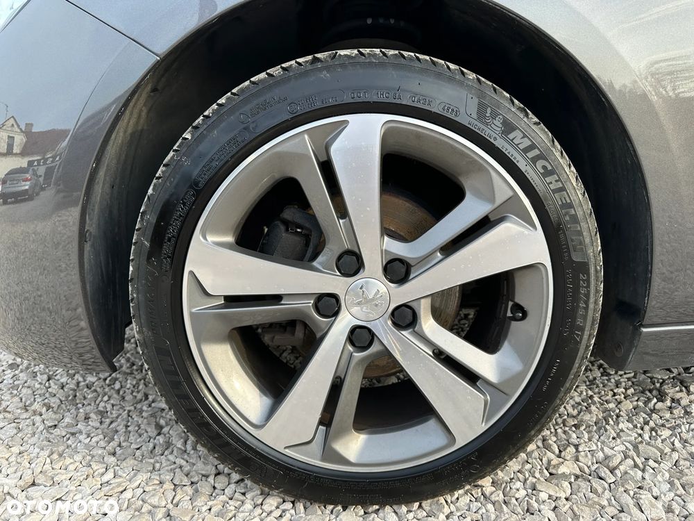 Peugeot 308 1.5 BlueHDi Business Line S&S - 28