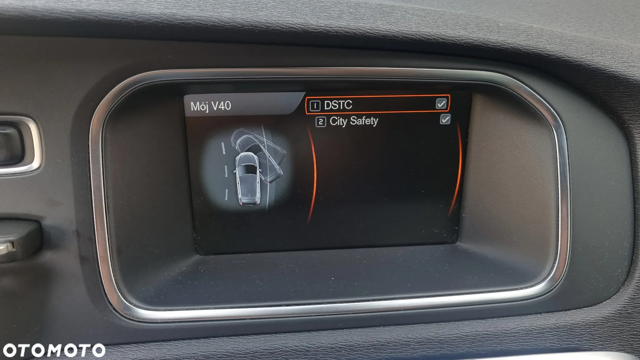 Volvo V40 Cross Country D3 Summum - 30