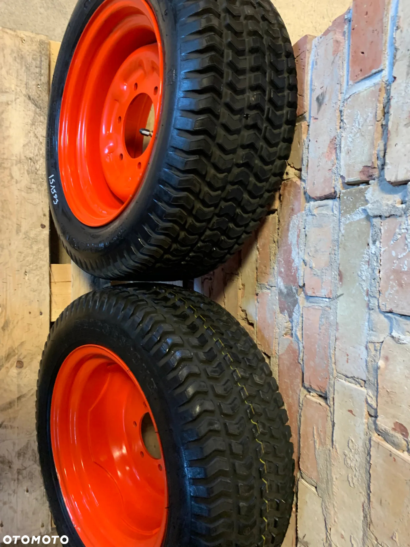 FV 23% Nowa Opona 24-8,5-14 BRIDGESTONE PILLOW DIA 1 odpowiednik 215/65/14 Opona + Felga Kubota Koła - 4