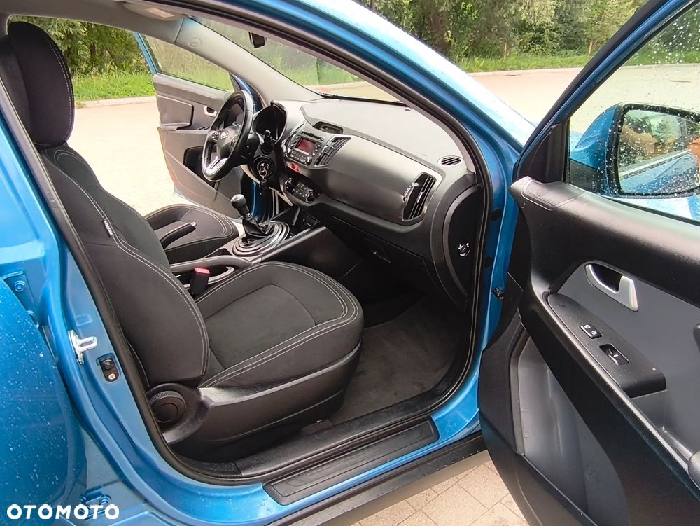Kia Sportage 2.0 CVVT 2WD Vision - 17