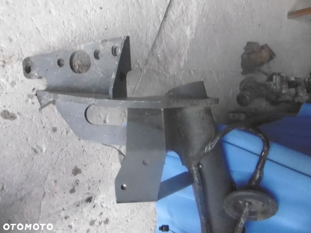 HAK HOLOWNICZY DISCOVERY SPORT - 5