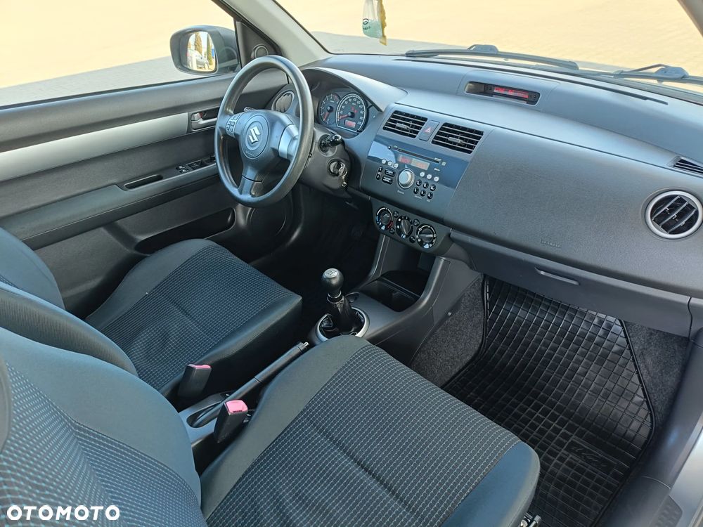 Suzuki Swift 1.3 Comfort - 13