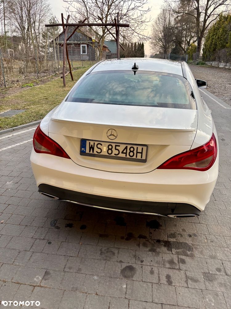 Mercedes-Benz CLA 250 4Matic 7G-DCT - 3