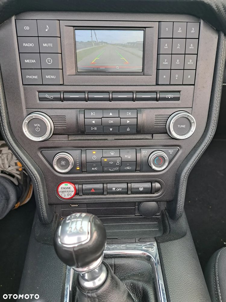 Ford Mustang 3.7 V6 - 14