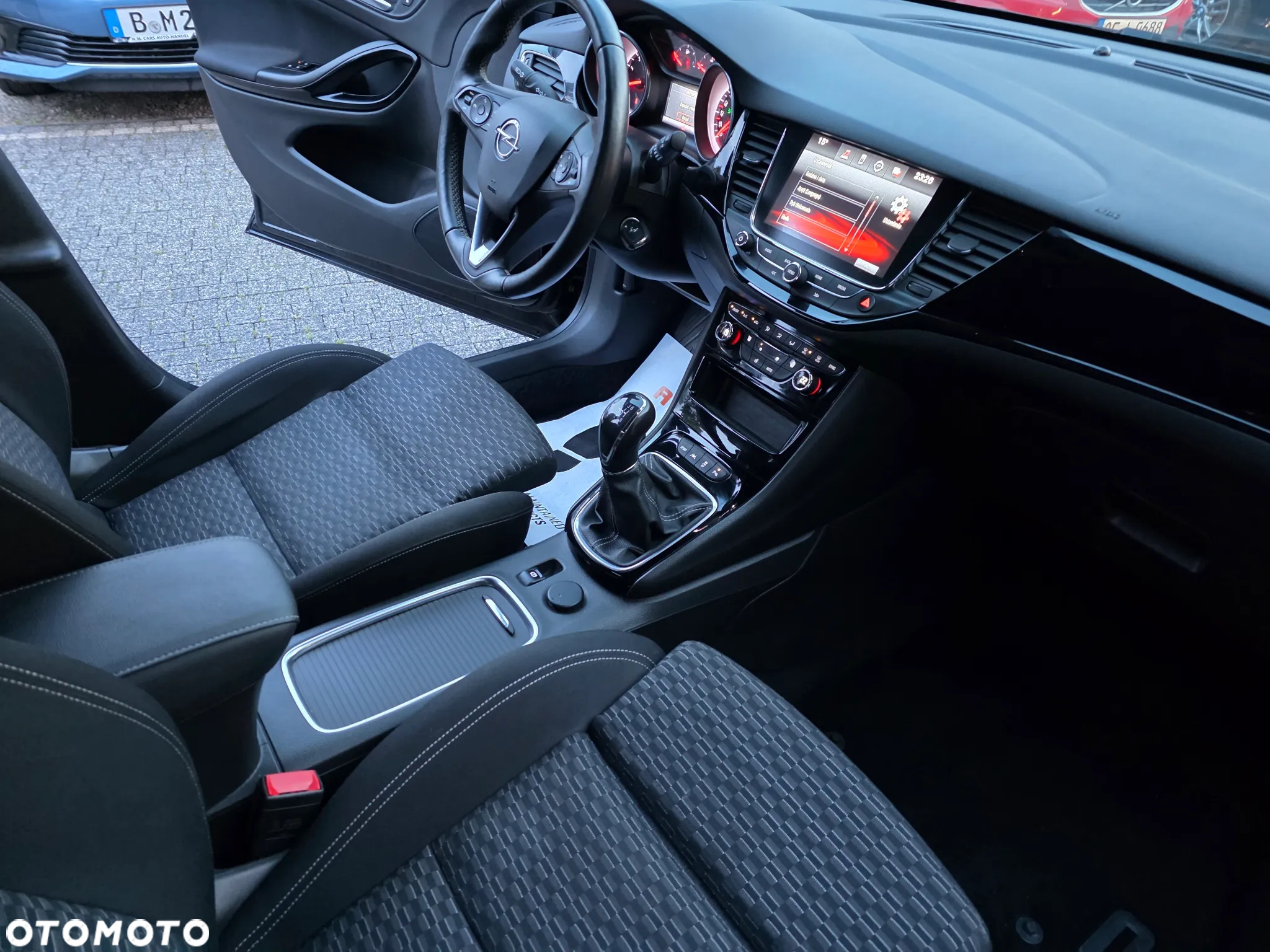 Opel Astra 1.4 Turbo Dynamic - 10