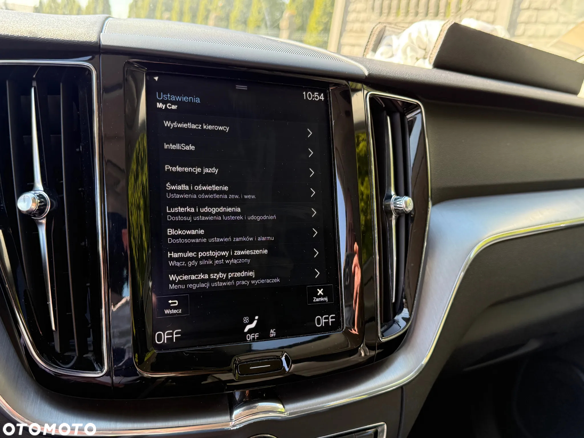 Volvo XC 60 D3 Momentum Pro - 27