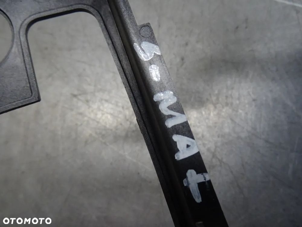 FORD S-MAX 06-10 2.0TDCI RAMKA OSŁONA RADIA PANELU KLIMATYZACJI 6M21-18522-B - 2