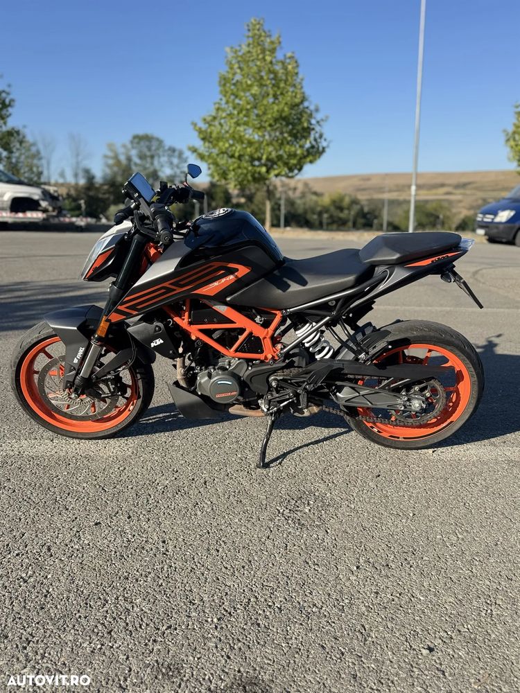 KTM 125 Duke - 2
