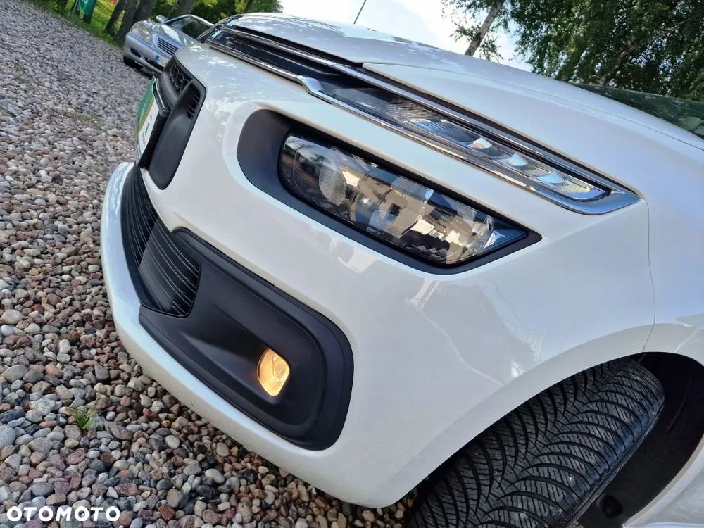 Citroën C4 Picasso - 22