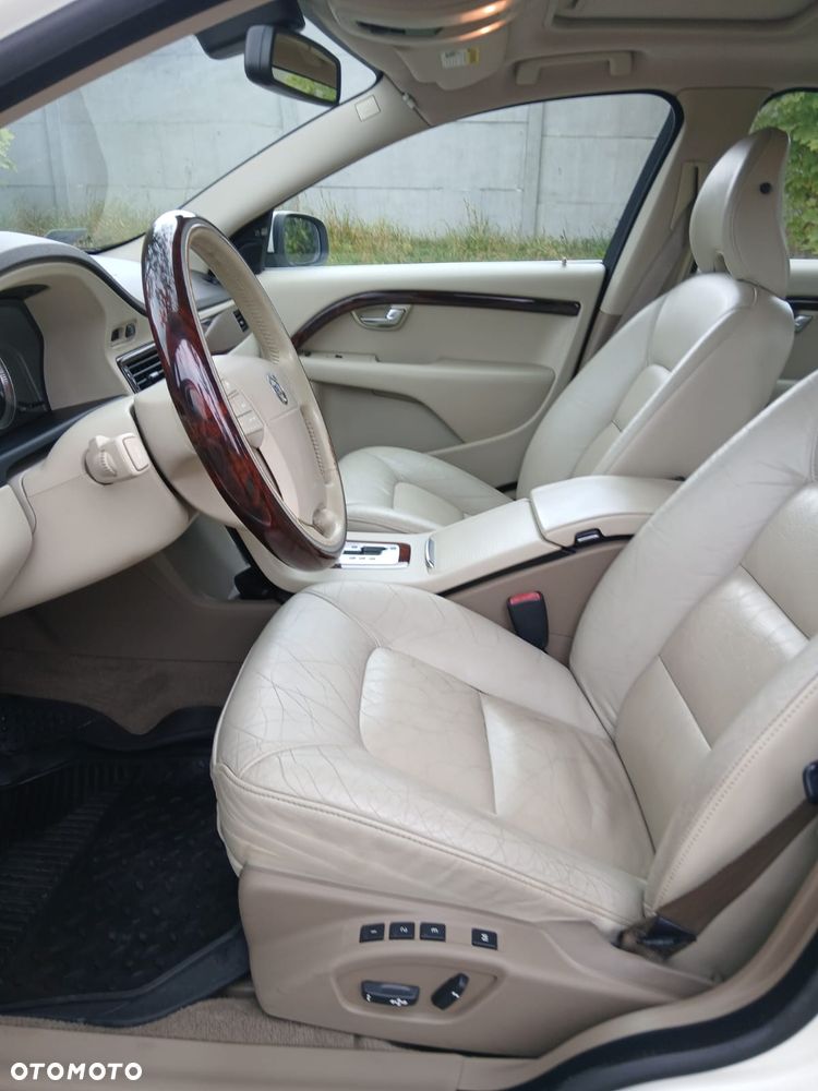 Volvo S80 4.4 V8 Summum - 4