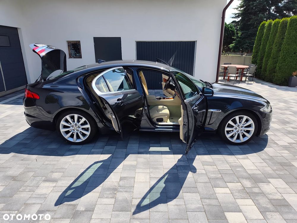 Jaguar XF 3.0 V6 S Luxury - 18