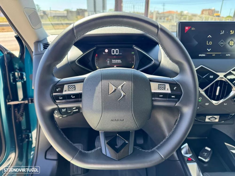 DS DS3 Crossback PureTech 100 MONTMARTRE - 15