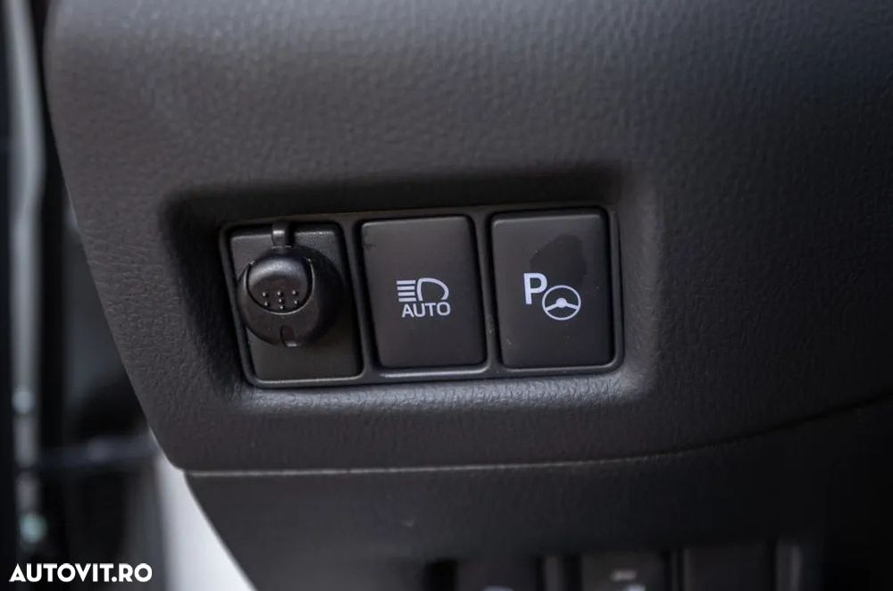 Toyota C-HR 1.8 Hybrid Flow - 8