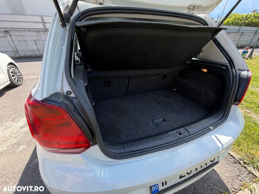Volkswagen Polo 1.4 TDI CR BMT Comfortline - 12