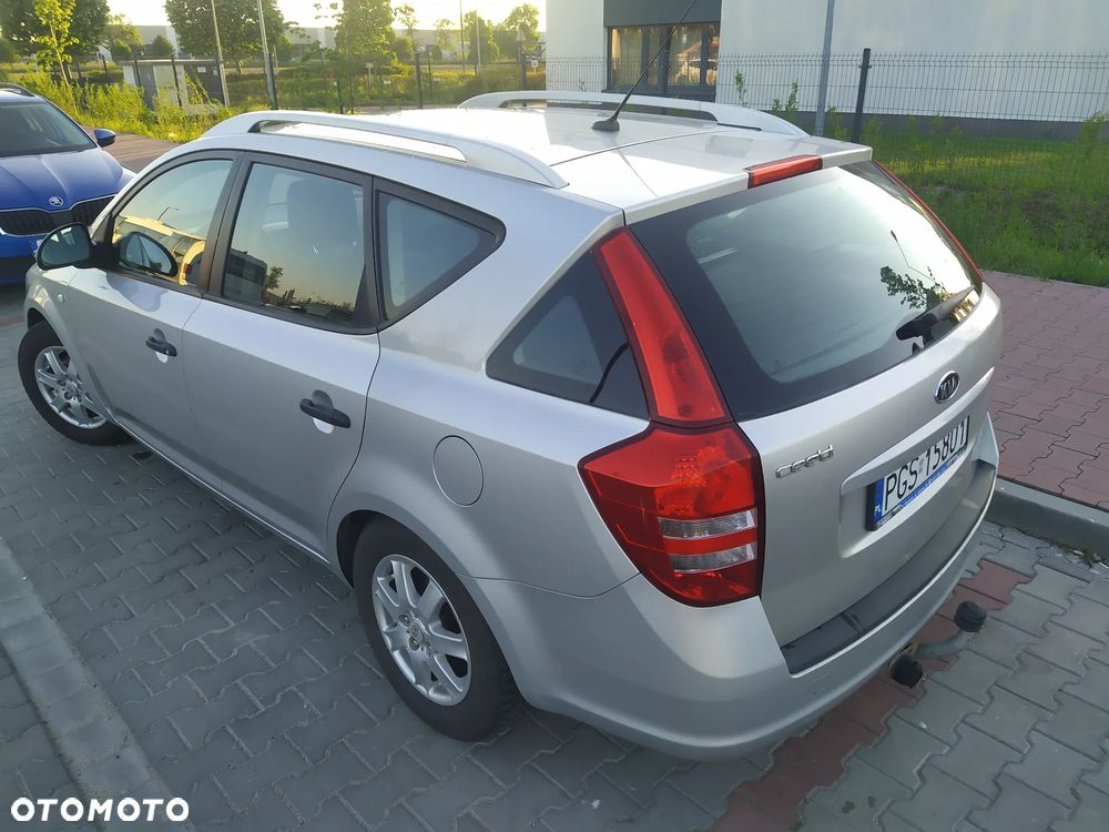 Kia Ceed - 5