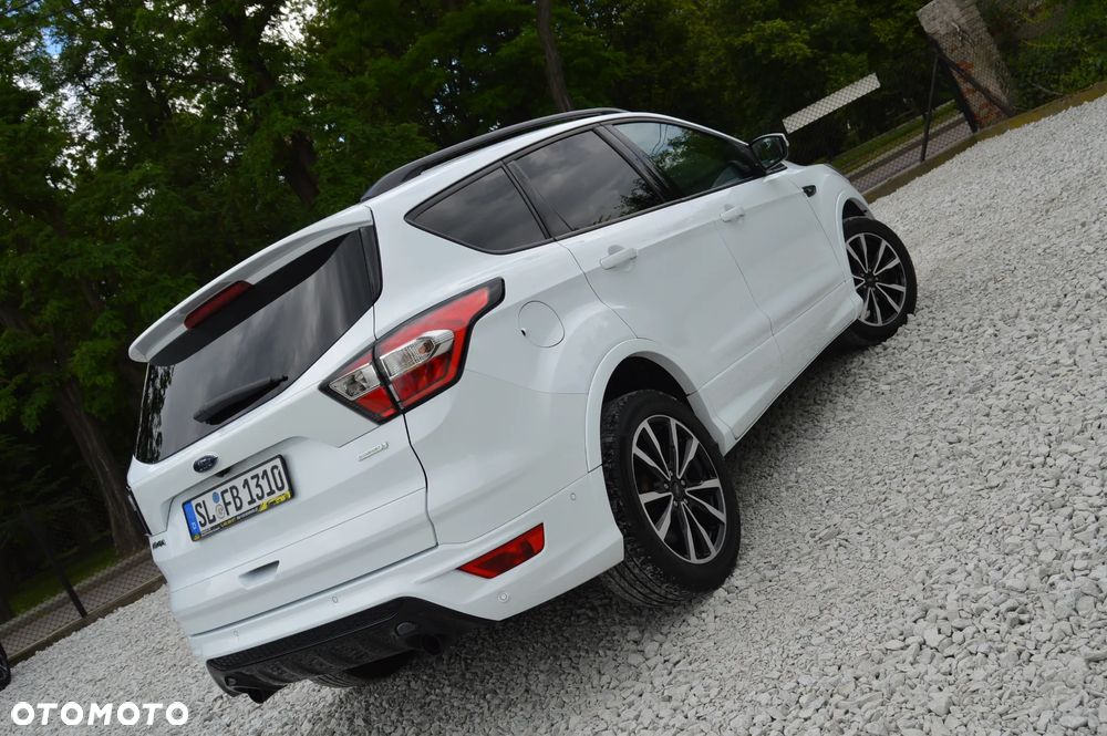 Ford Kuga 1.5 EcoBoost 2x4 ST-Line - 27