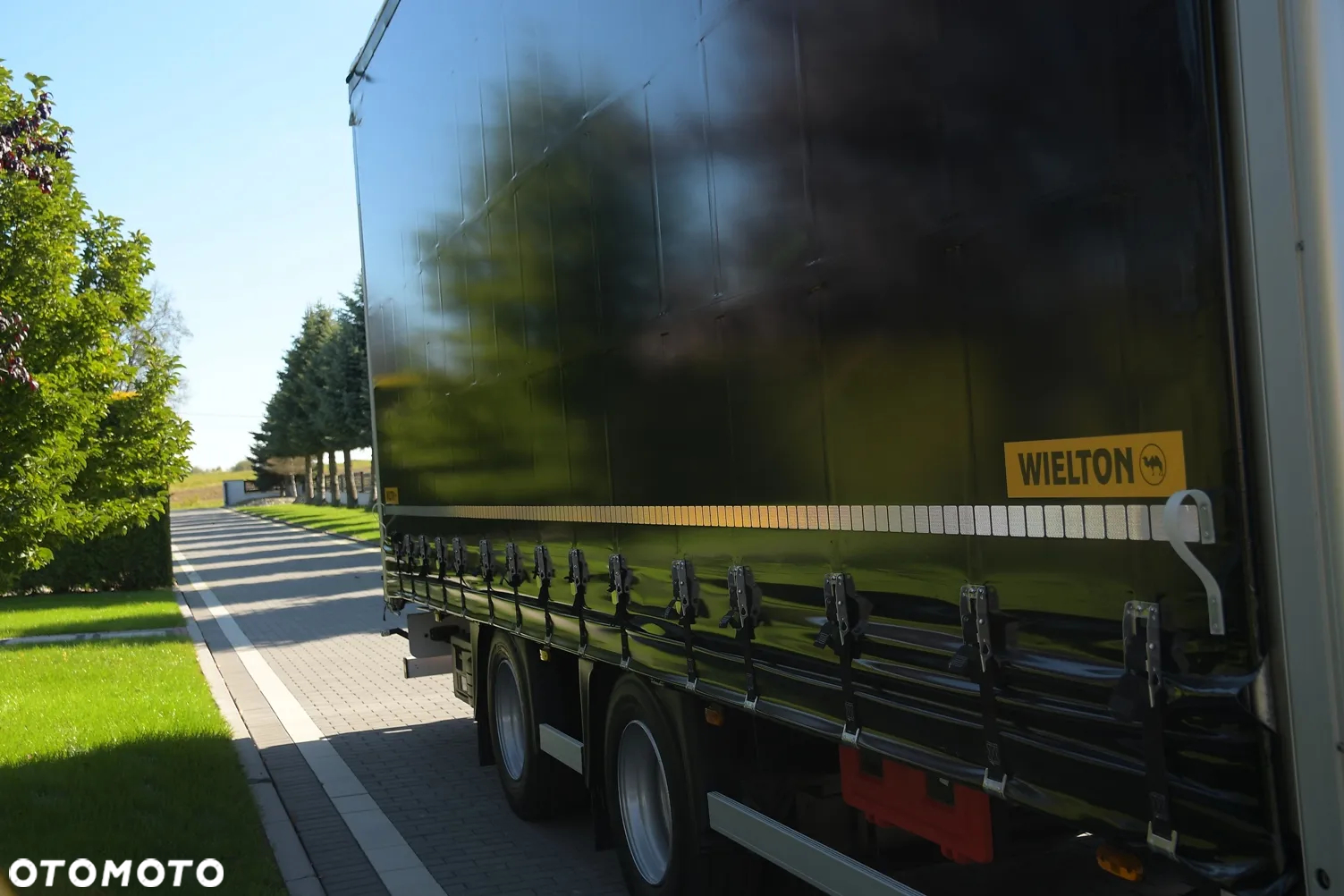 Wielton PRZYCZEPA///* WIELTON///* TANDEM///* 2020///* 7.75 METRA///* FIRANKA///* DACH PODNOSZONY///* SUPER STAN. - 11