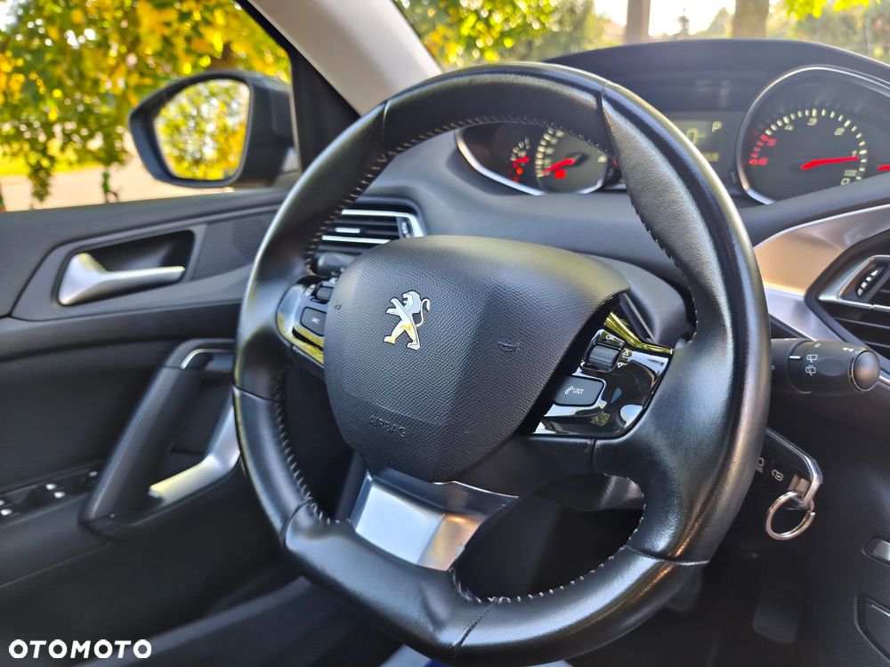 Peugeot 308 BlueHDi 150 EAT6 Stop & Start Business-Line - 40