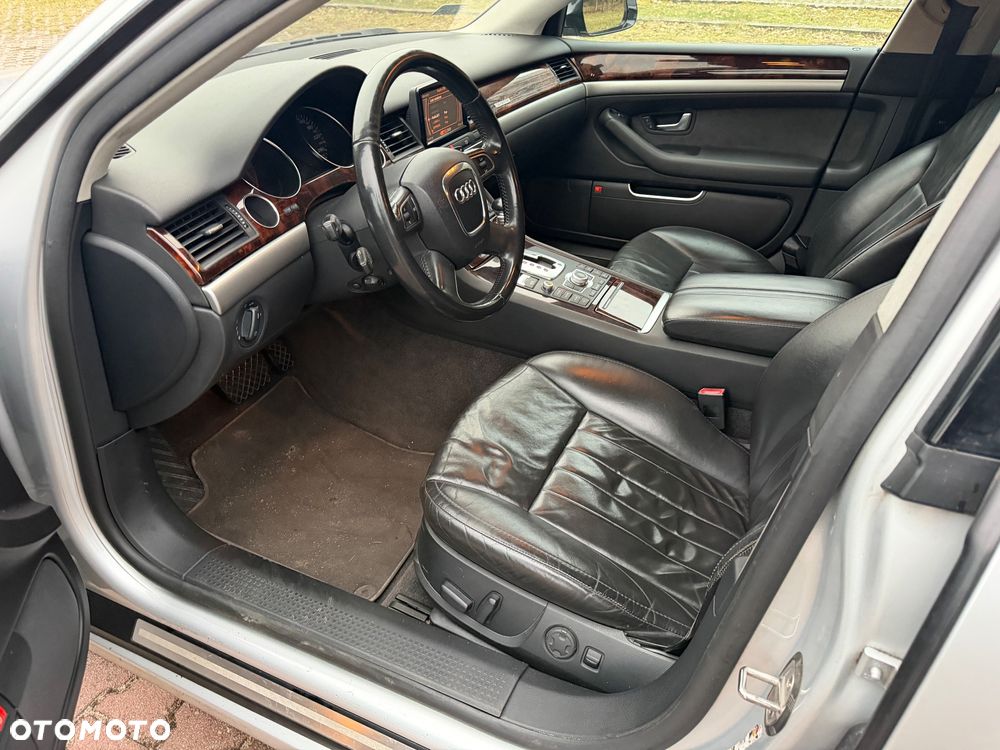 Audi A8 - 14