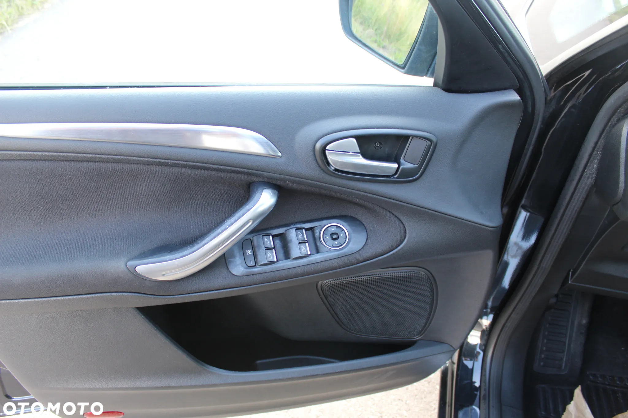 Ford S-Max 2.2 TDCi DPF Titanium - 9
